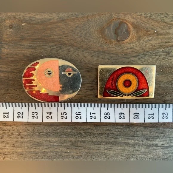 Pair Brooch De Passille Sylvestre Enamel Vintage MCM Made in Canada Face Flower - Picture 11 of 14